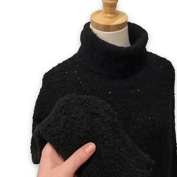 Aritzia Wilfred Alpaca Wool Blend Black Cowl Neck Boucle Sweater Dress Size M - Picture 5 of 7